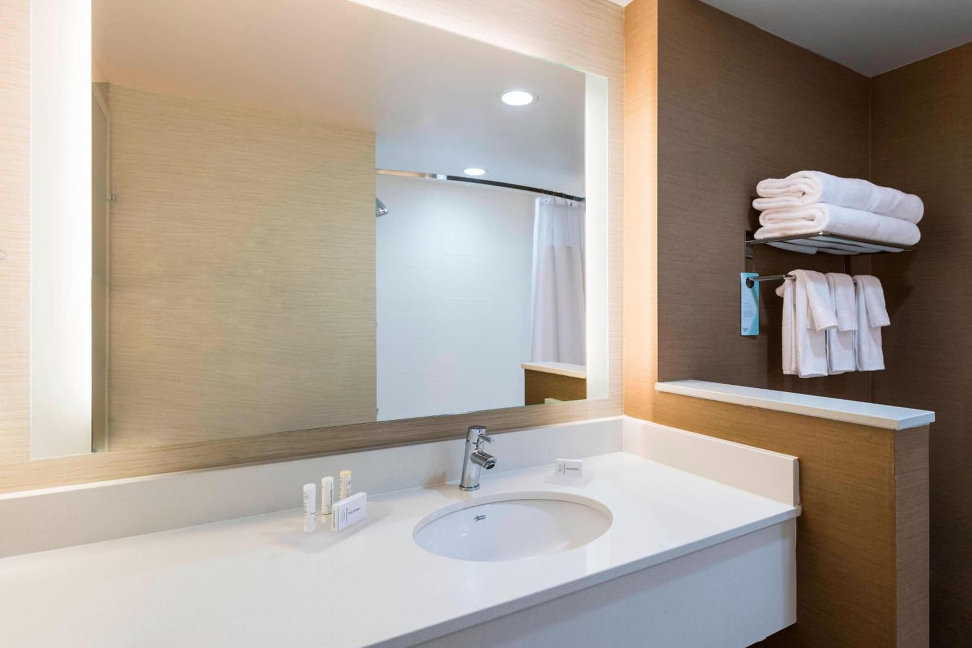 Fairfield Inn & Suites by Marriott Dallas Waxahachie gallery photo in Waxahachie, TX — image 7