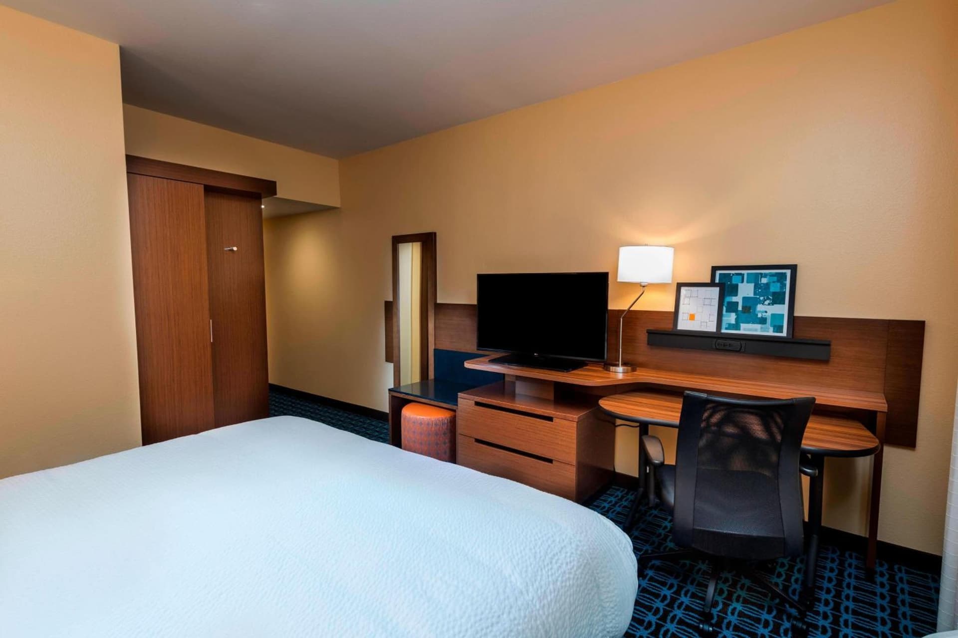 Fairfield Inn & Suites by Marriott Dallas Waxahachie gallery photo in Waxahachie, TX — image 4