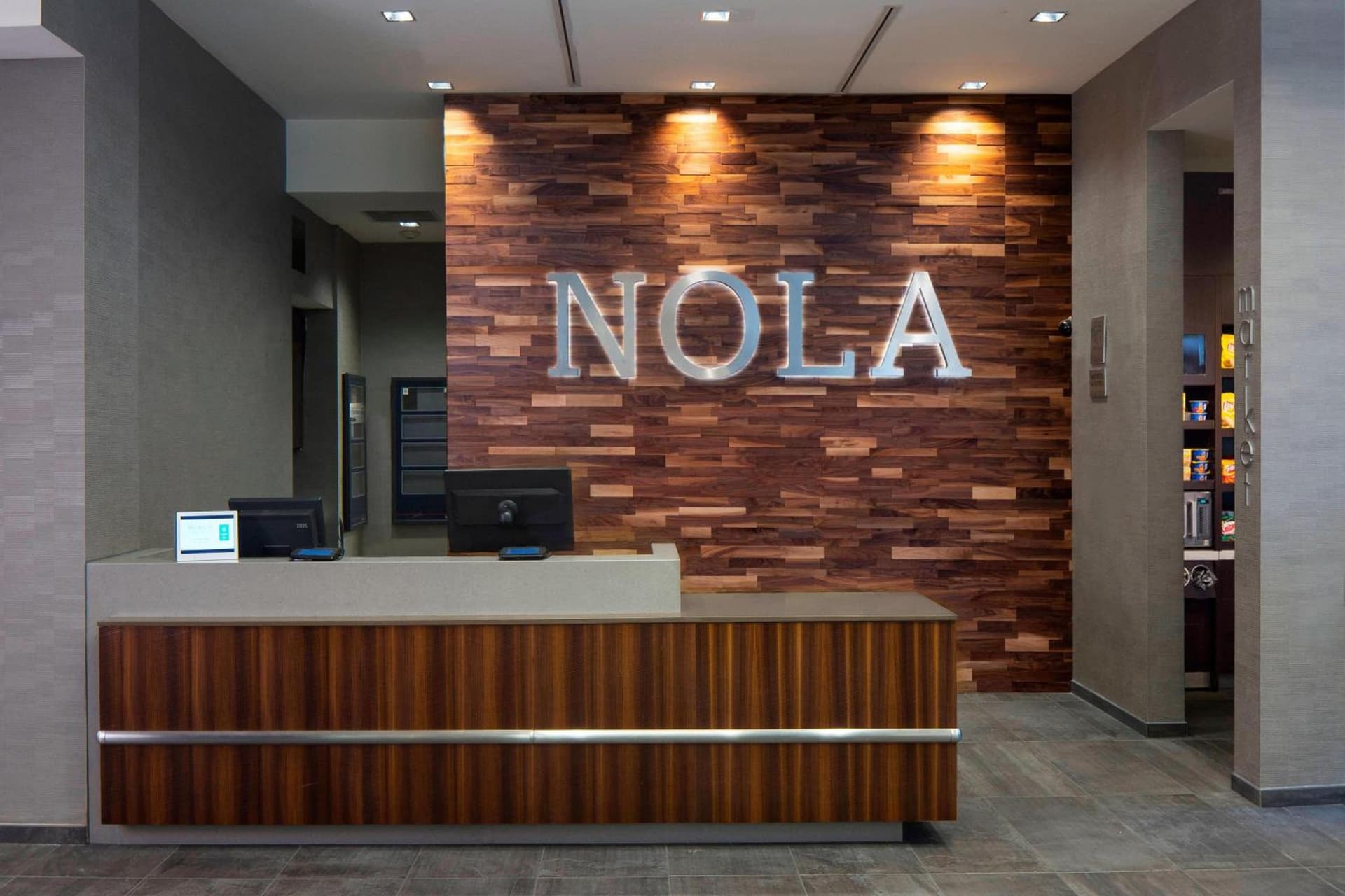 Courtyard by Marriott New Orleans Downtown Near the French Quarter interior in New Orleans, LA — gallery photo 2