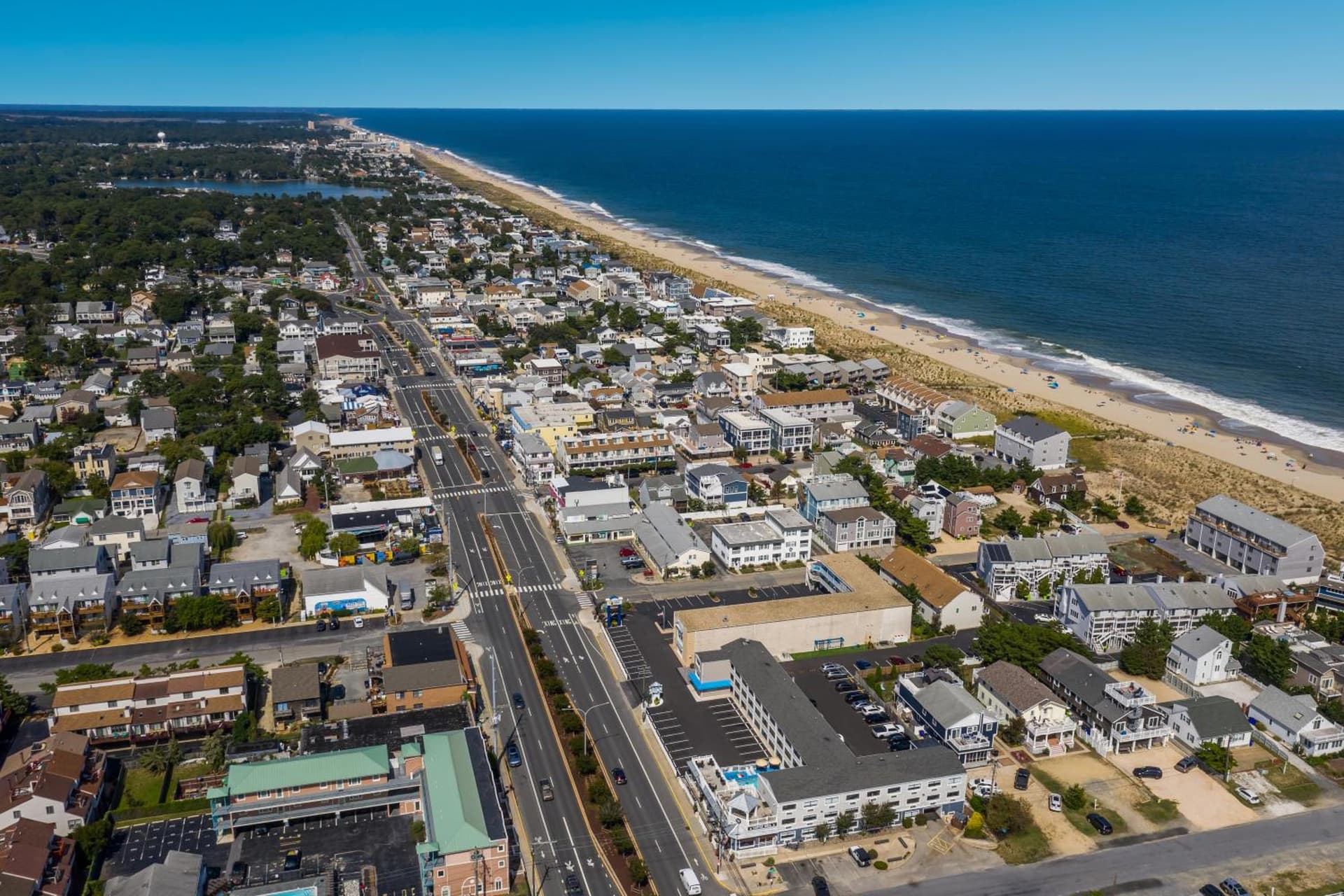 Atlantic Oceanside Dewey gallery photo in Dewey Beach, DE — image 39