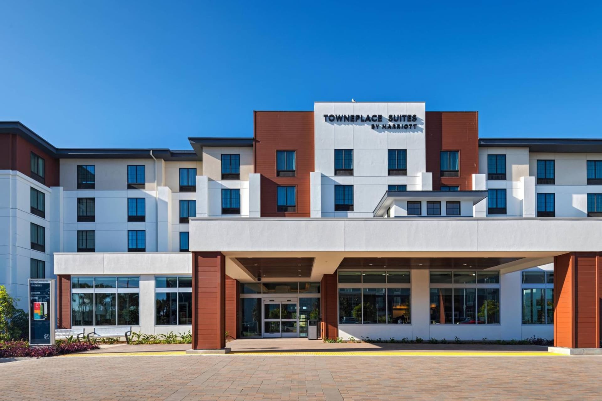 TownePlace Suites by Marriott San Diego Airport/Liberty Station property views in San Diego, CA — gallery photo 3