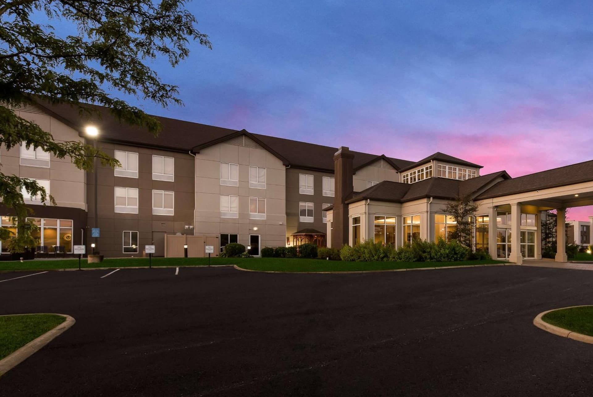 Hilton Garden Inn Columbus/Grove City interior in Grove City, OH — gallery photo 2
