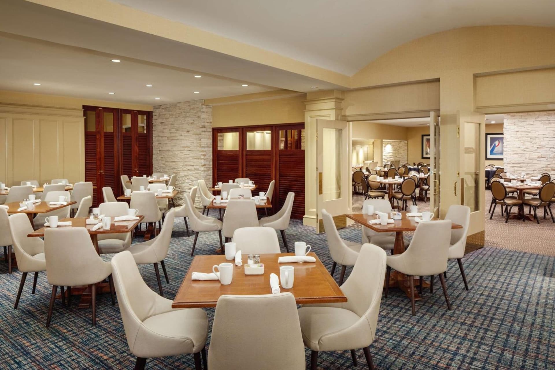 DoubleTree Boston North Shore Danvers gallery photo in Danvers — image 4