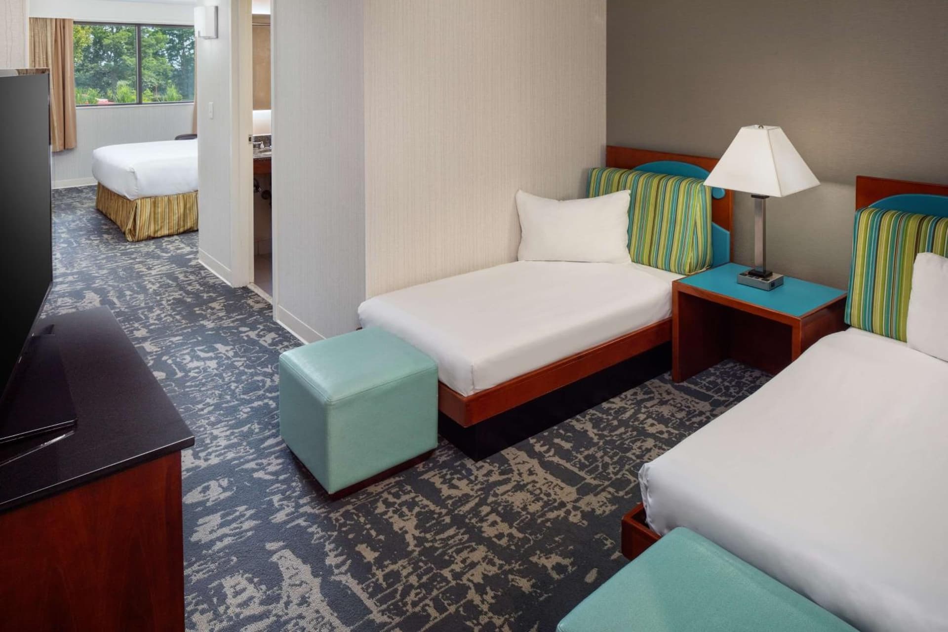 DoubleTree Boston North Shore Danvers gallery photo in Danvers — image 37