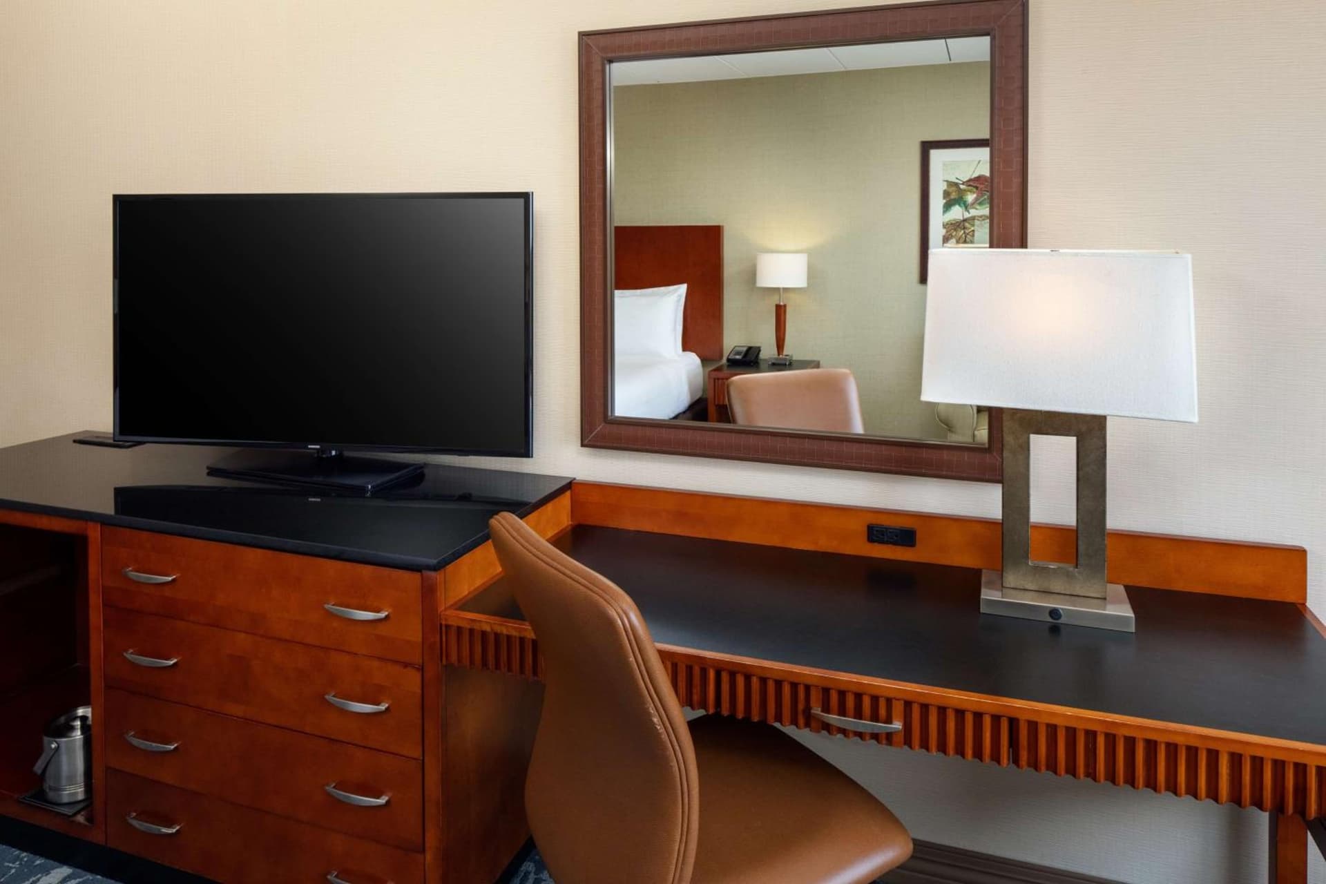 DoubleTree Boston North Shore Danvers gallery photo in Danvers — image 10