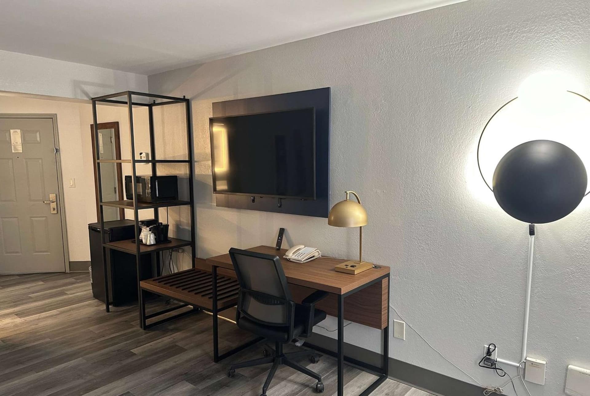 La Quinta by Wyndham Birmingham Homewood gallery photo in Birmingham, AL — image 6