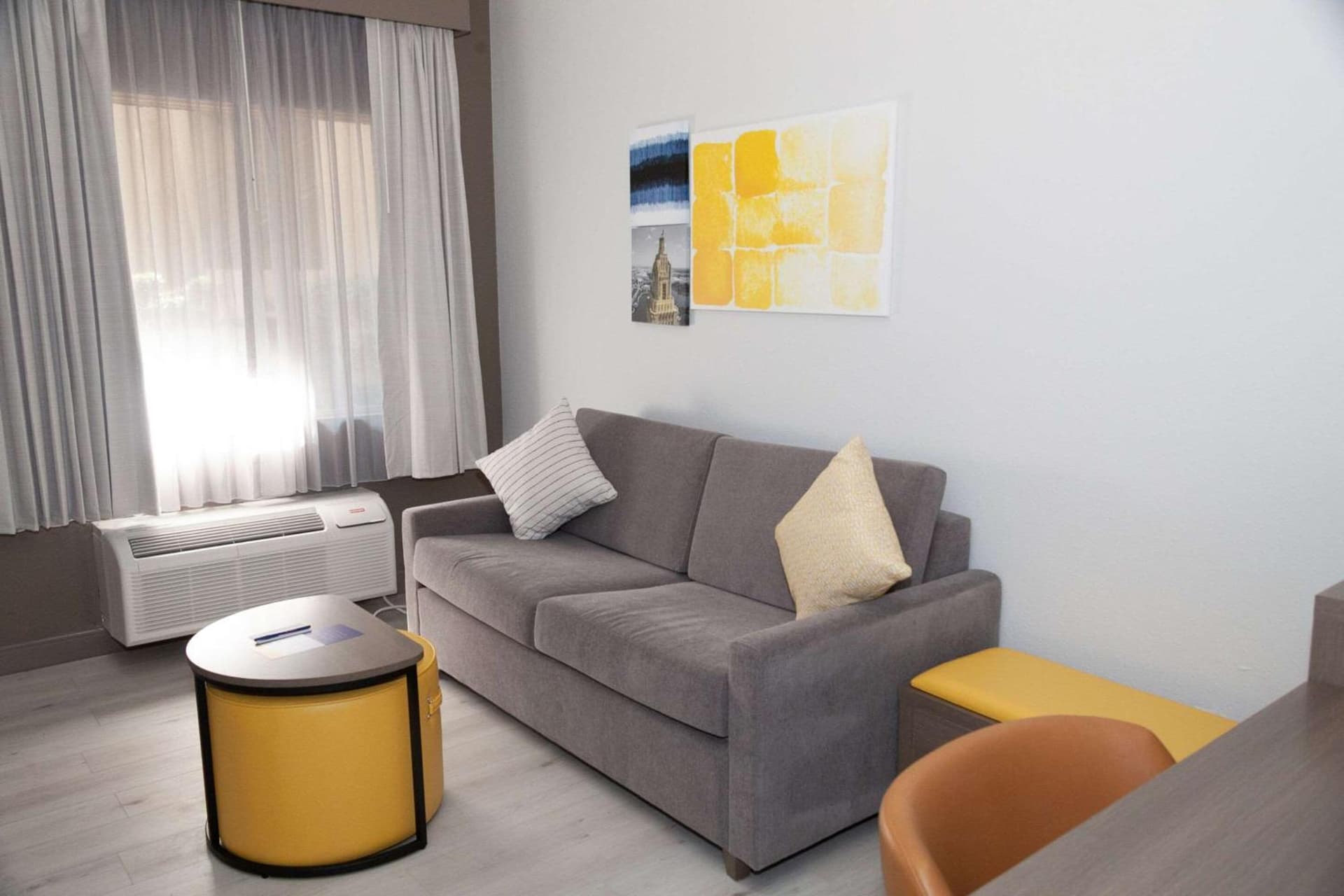 Comfort Suites Baton Rouge South I-10 gallery photo in Baton Rouge, LA — image 8