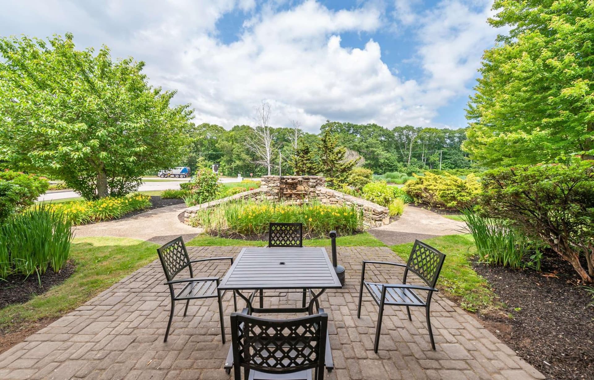 Bellissimo Hotel, Trademark by Wyndham Near Foxwoods Casino gallery photo in North Stonington — image 47