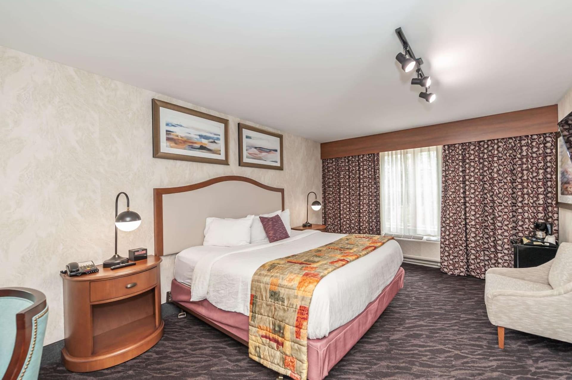 Bellissimo Hotel, Trademark by Wyndham Near Foxwoods Casino gallery photo in North Stonington — image 56