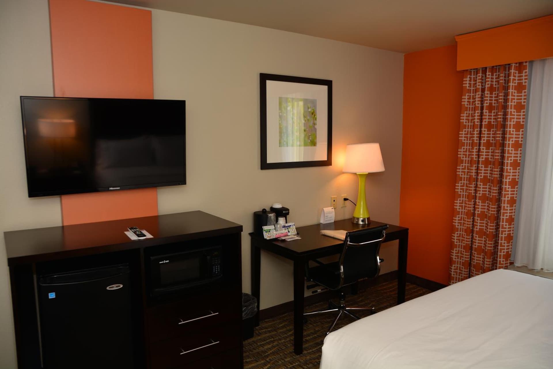 Holiday Inn Express Tomball by IHG property views in Tomball, TX — gallery photo 3