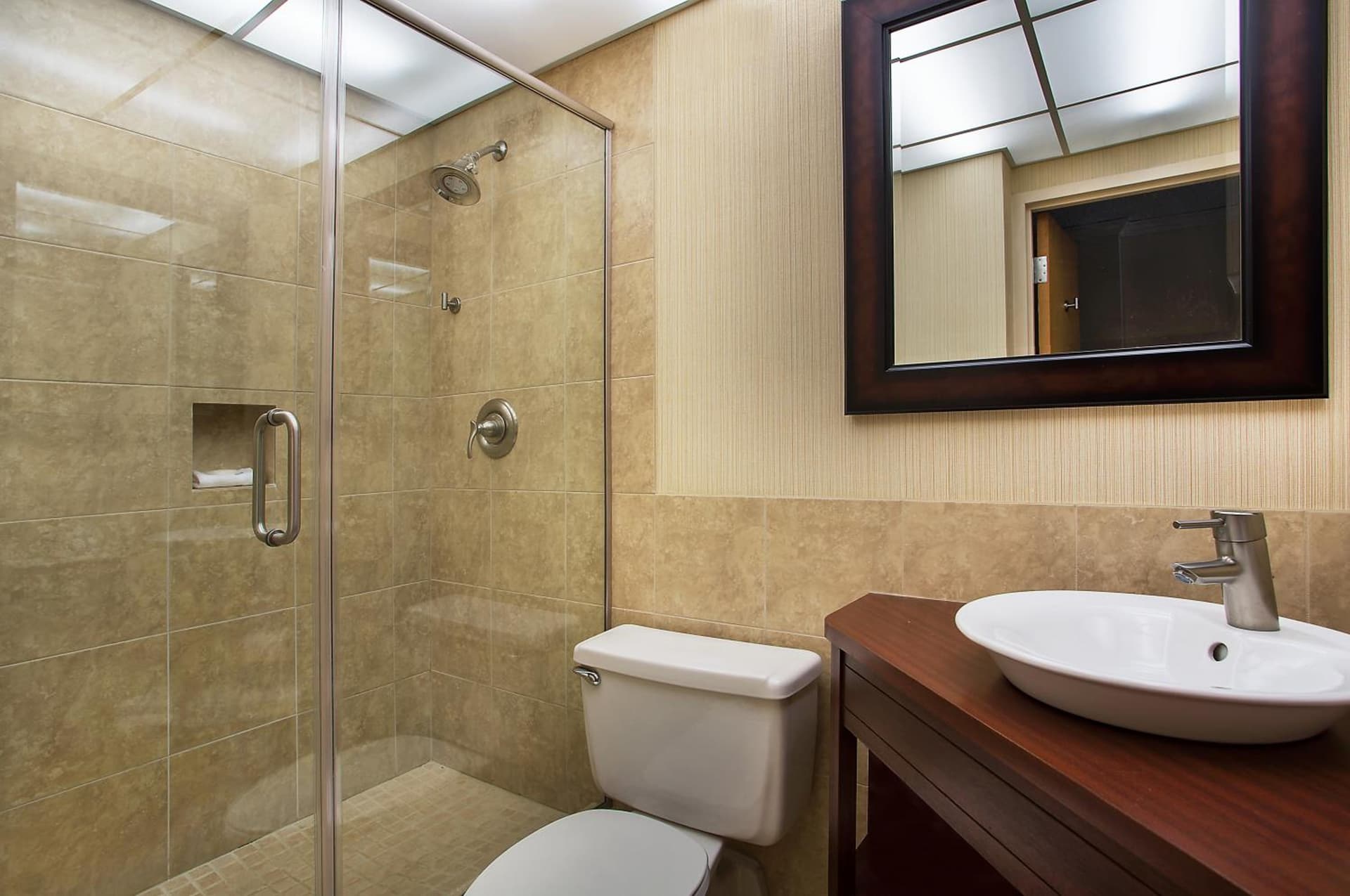 Crowne Plaza Knoxville Downtown University by IHG gallery photo in Knoxville, TN — image 6