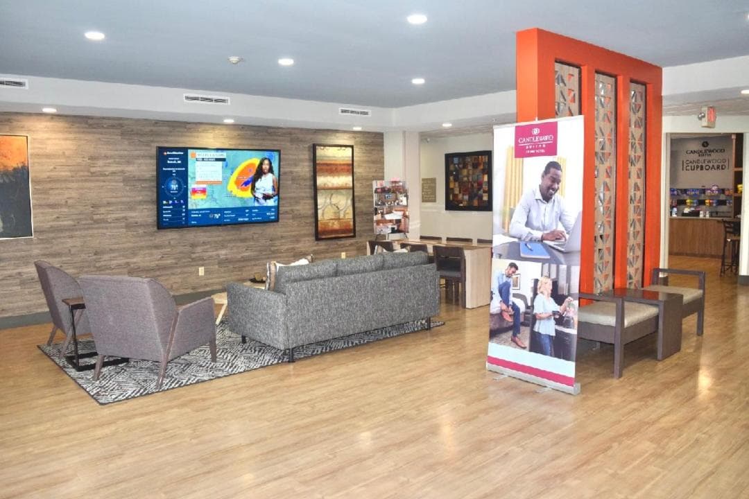 Candlewood Suites Houston I-10 East by IHG interior in Houston, TX — gallery photo 2