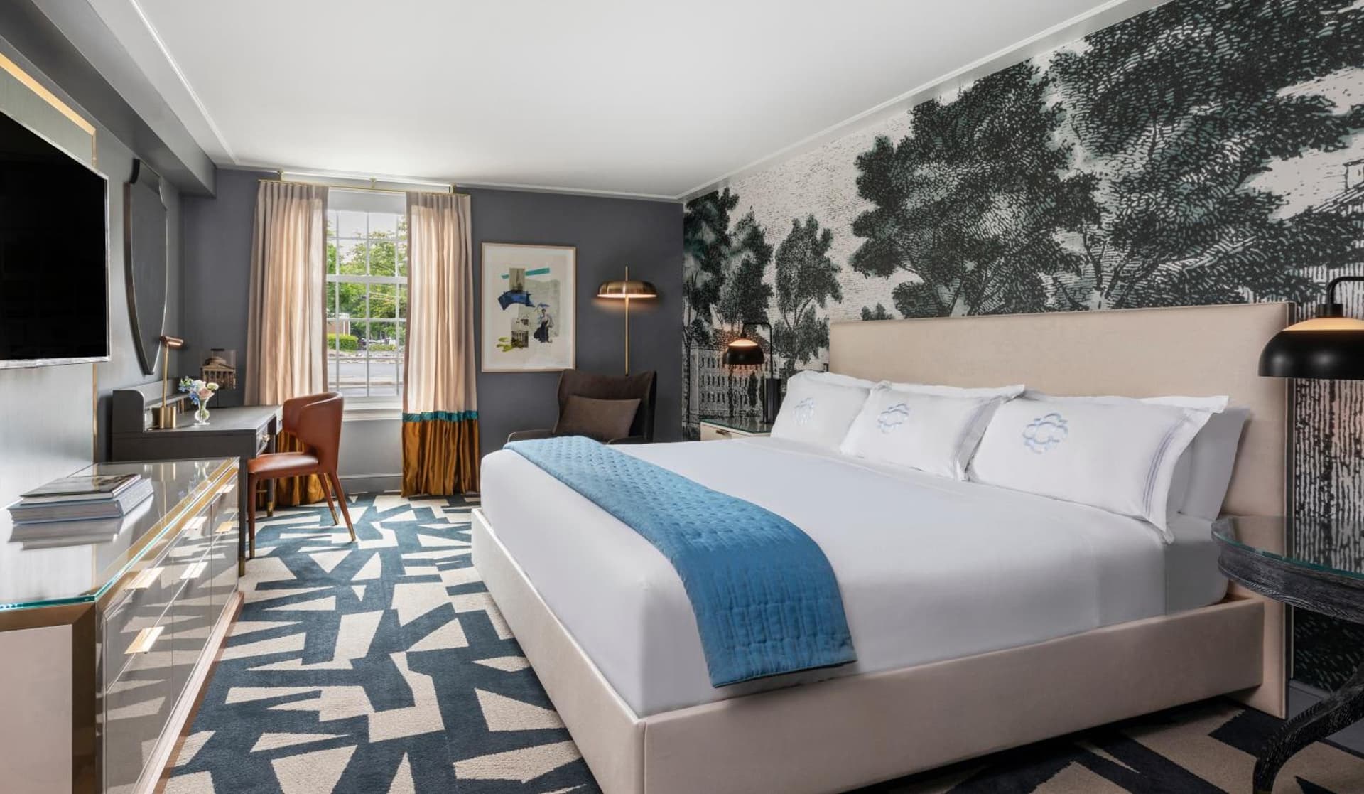 The Carolina Inn, a Destination by Hyatt Hotel interior in Chapel Hill, NC — gallery photo 2