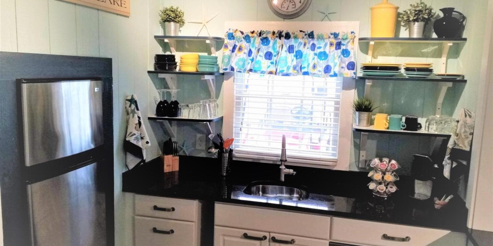 Anchor Inn Boutique Hotel gallery photo in Put-in-Bay, OH — image 31