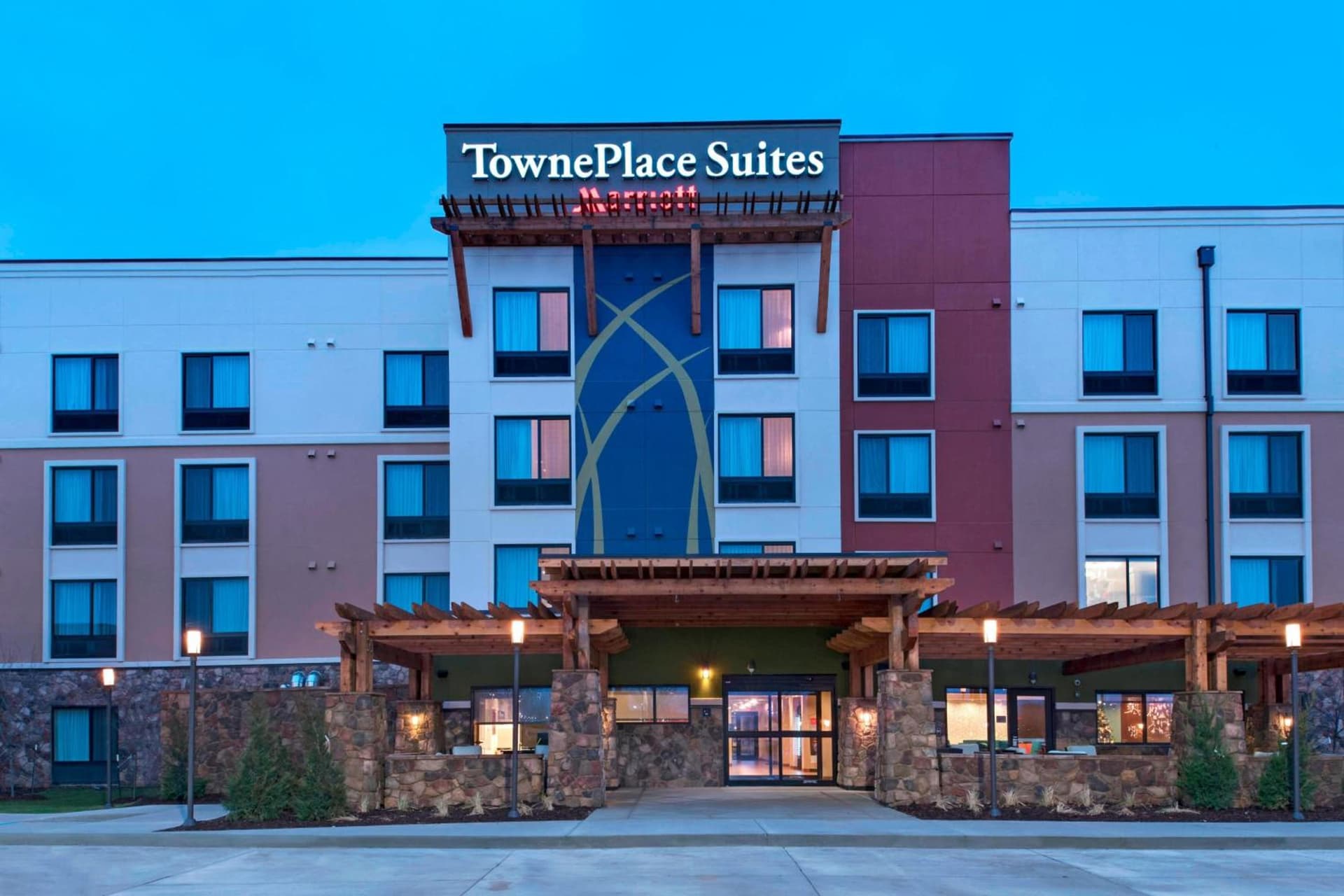 TownePlace Suites by Marriott Des Moines West/Jordan Creek featured exterior or lobby in West Des Moines, IA — similar hotel
