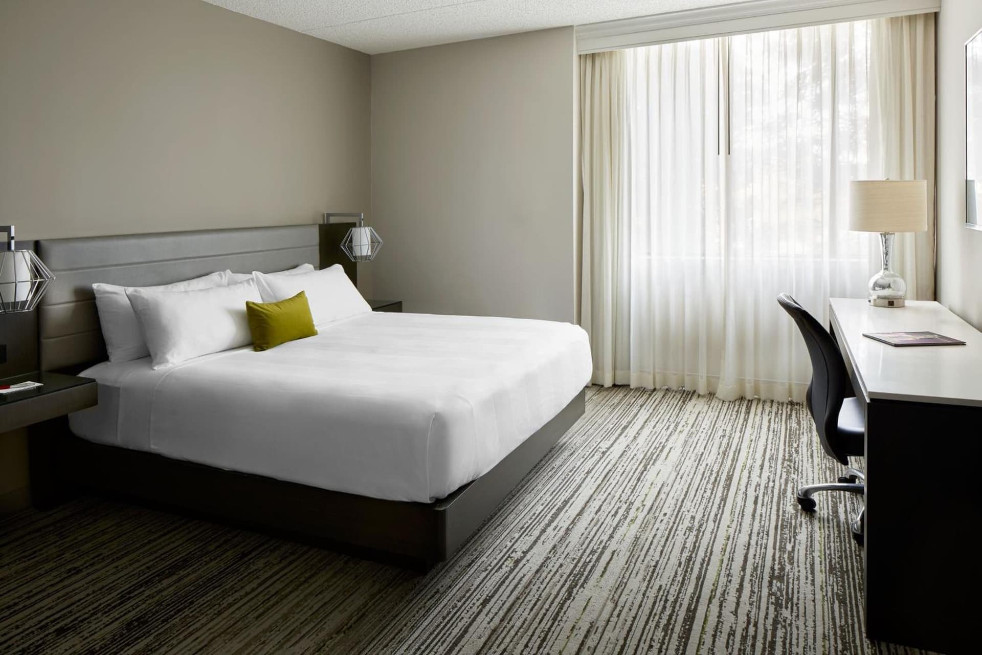 Marriott Cincinnati Airport property views in Hebron, KY — gallery photo 3