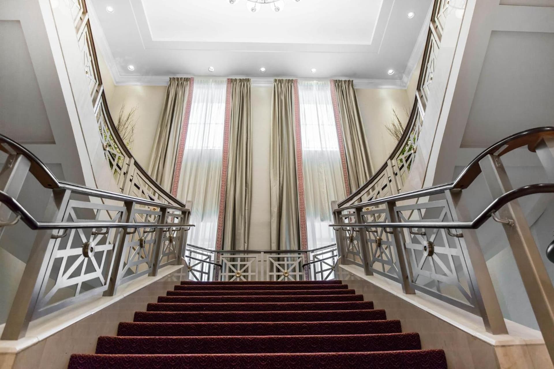 Omni Providence gallery photo in Providence, RI — image 94
