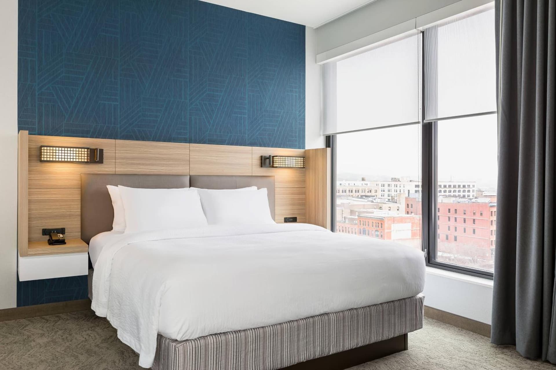 SpringHill Suites St. Paul Downtown gallery photo in Saint Paul, MN — image 8