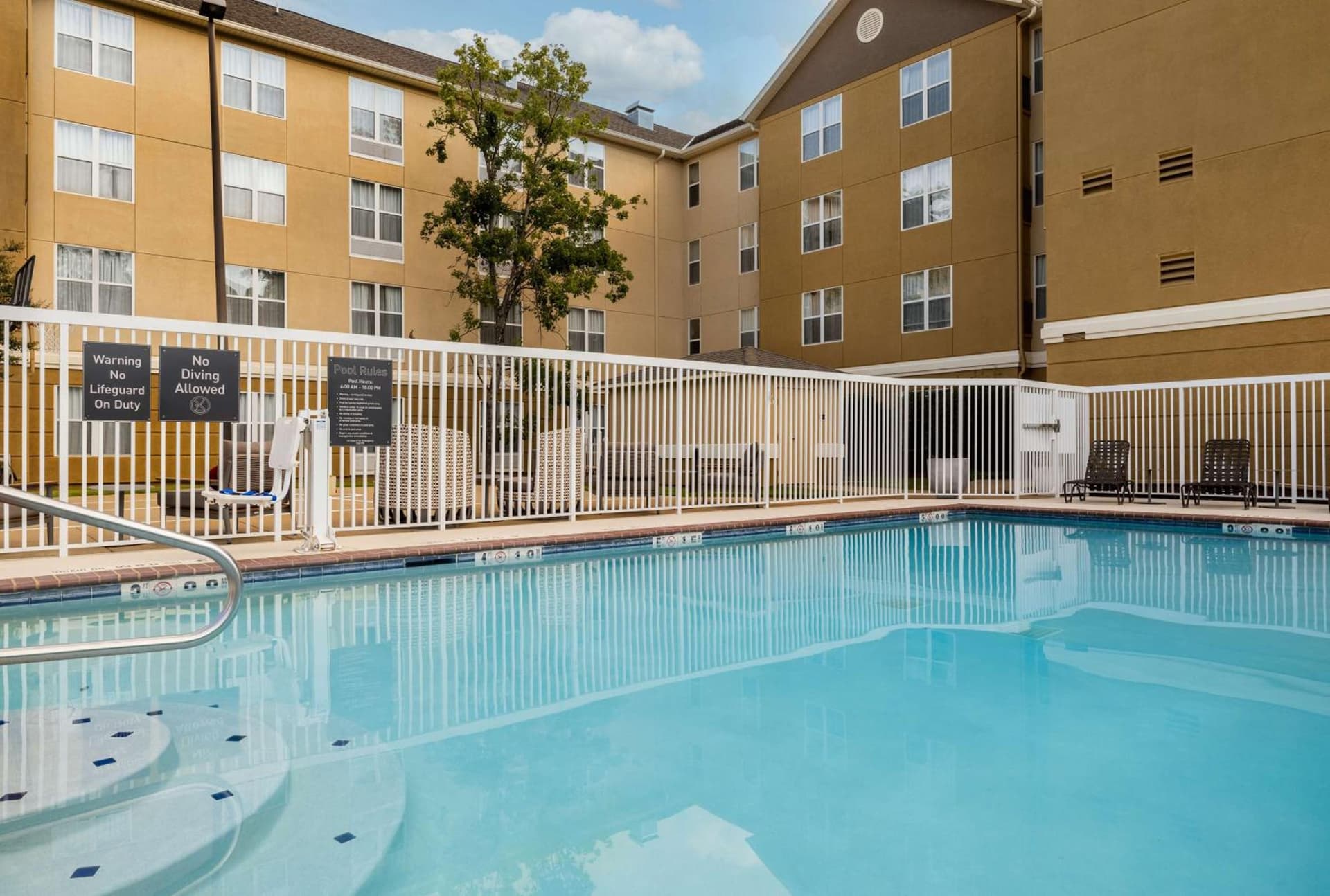 Homewood Suites by Hilton Montgomery gallery photo in Montgomery, AL — image 8