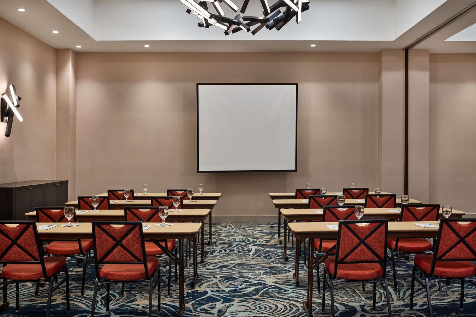 Hilton Garden Inn Tewksbury Andover property views in Tewksbury — gallery photo 3
