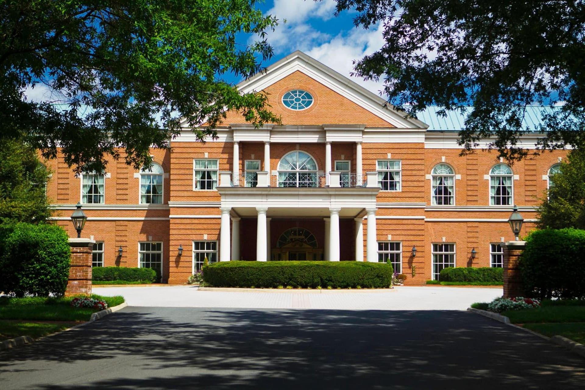 Westfields Marriott Washington Dulles featured exterior or lobby in Chantilly, VA — similar hotel