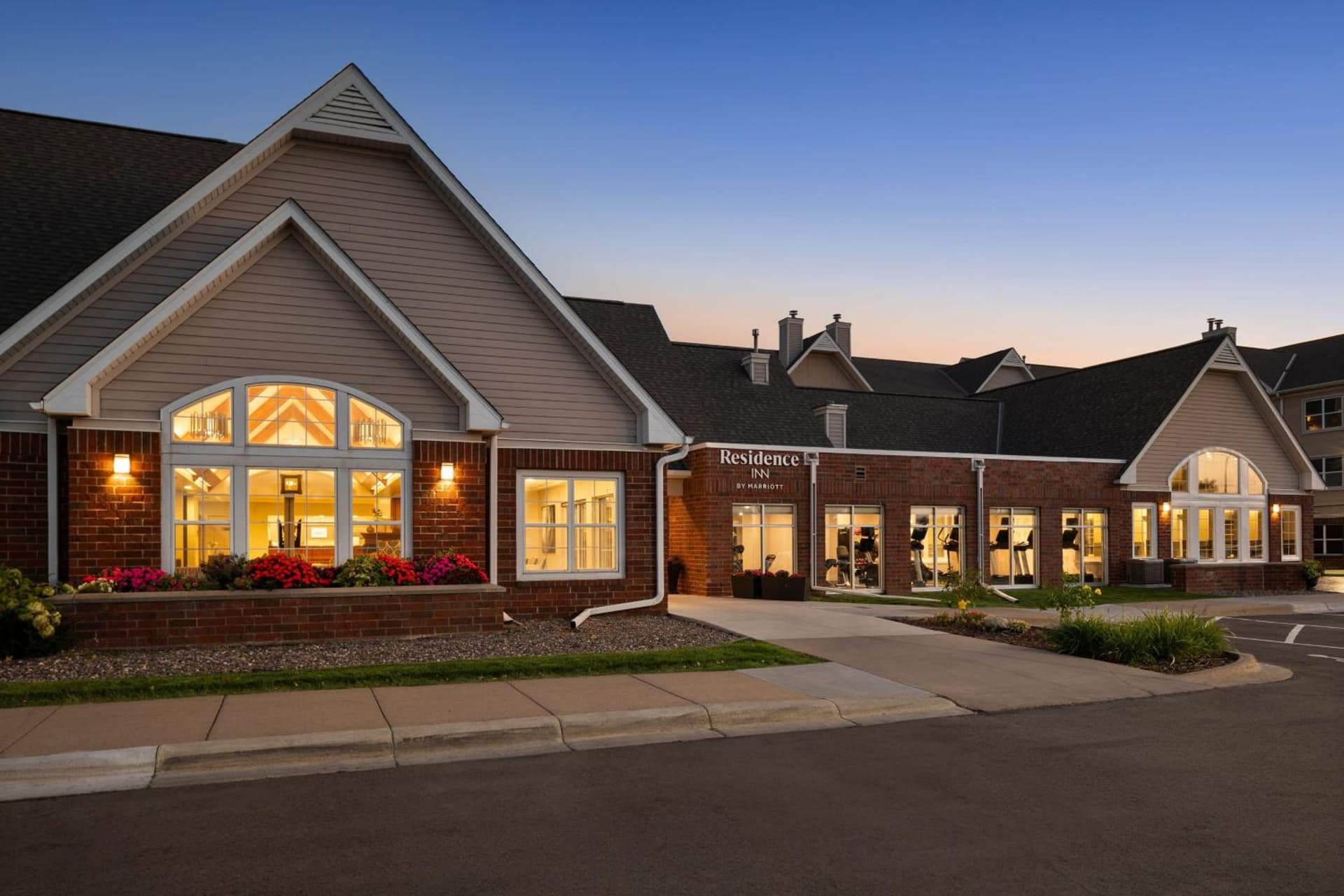 Residence Inn Minneapolis St. Paul/Roseville featured exterior or lobby in Roseville, MN — similar hotel
