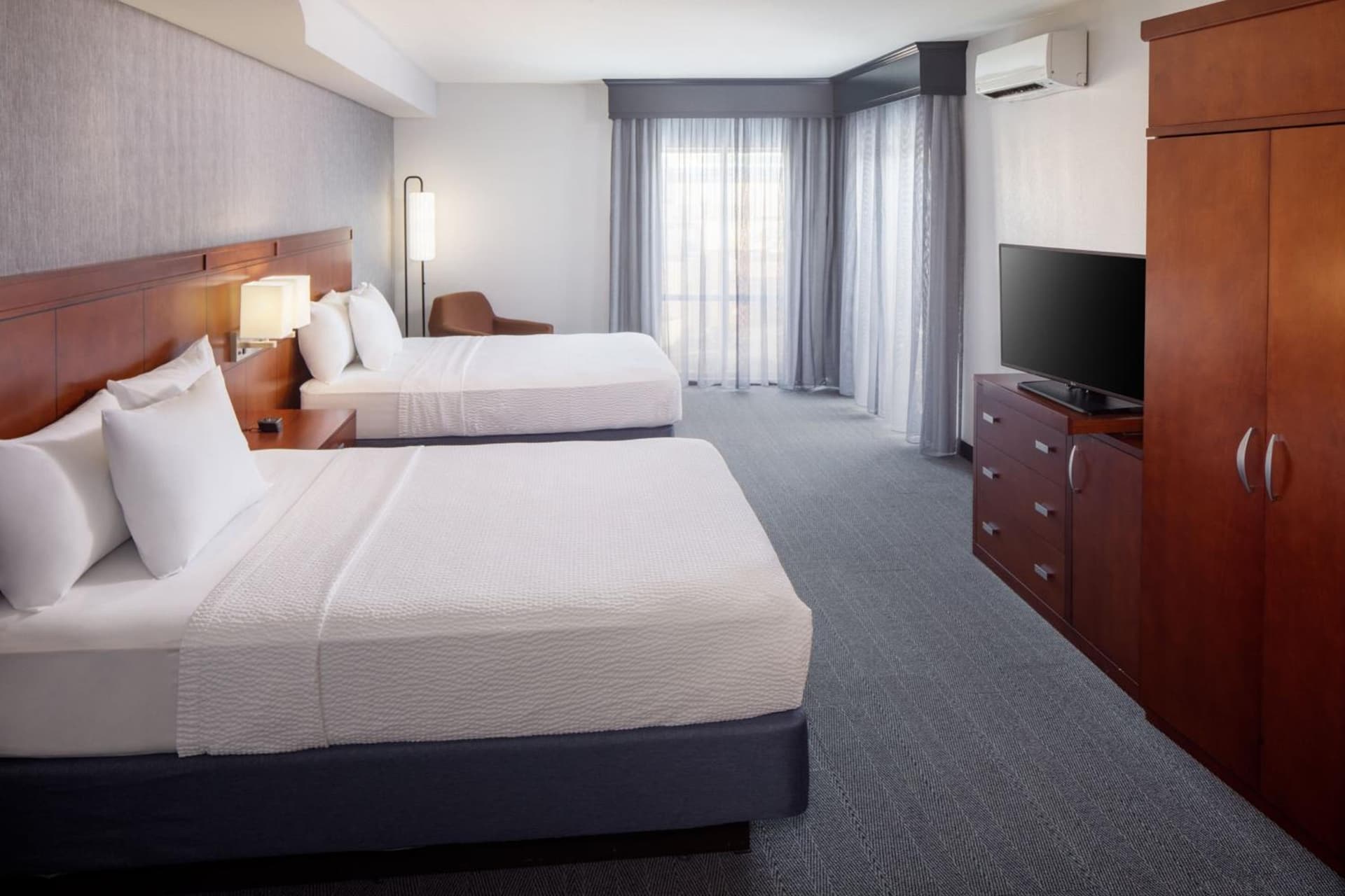 Courtyard by Marriott Charleston Downtown/Civic Center gallery photo in Charleston, WV — image 20