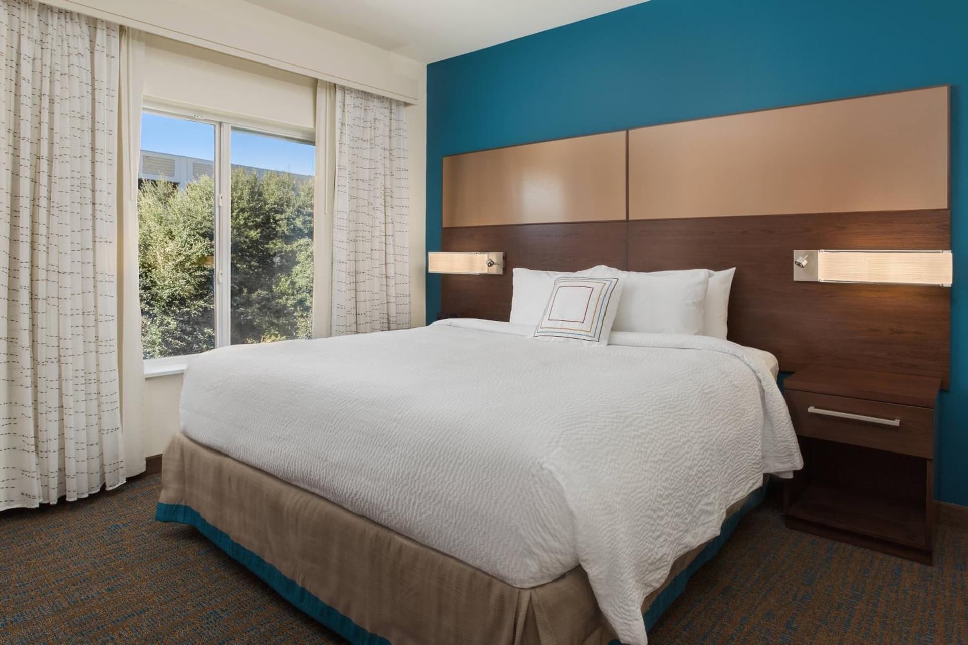 Residence Inn by Marriott Shreveport-Bossier City/Downtown interior in Bossier City, LA — gallery photo 2