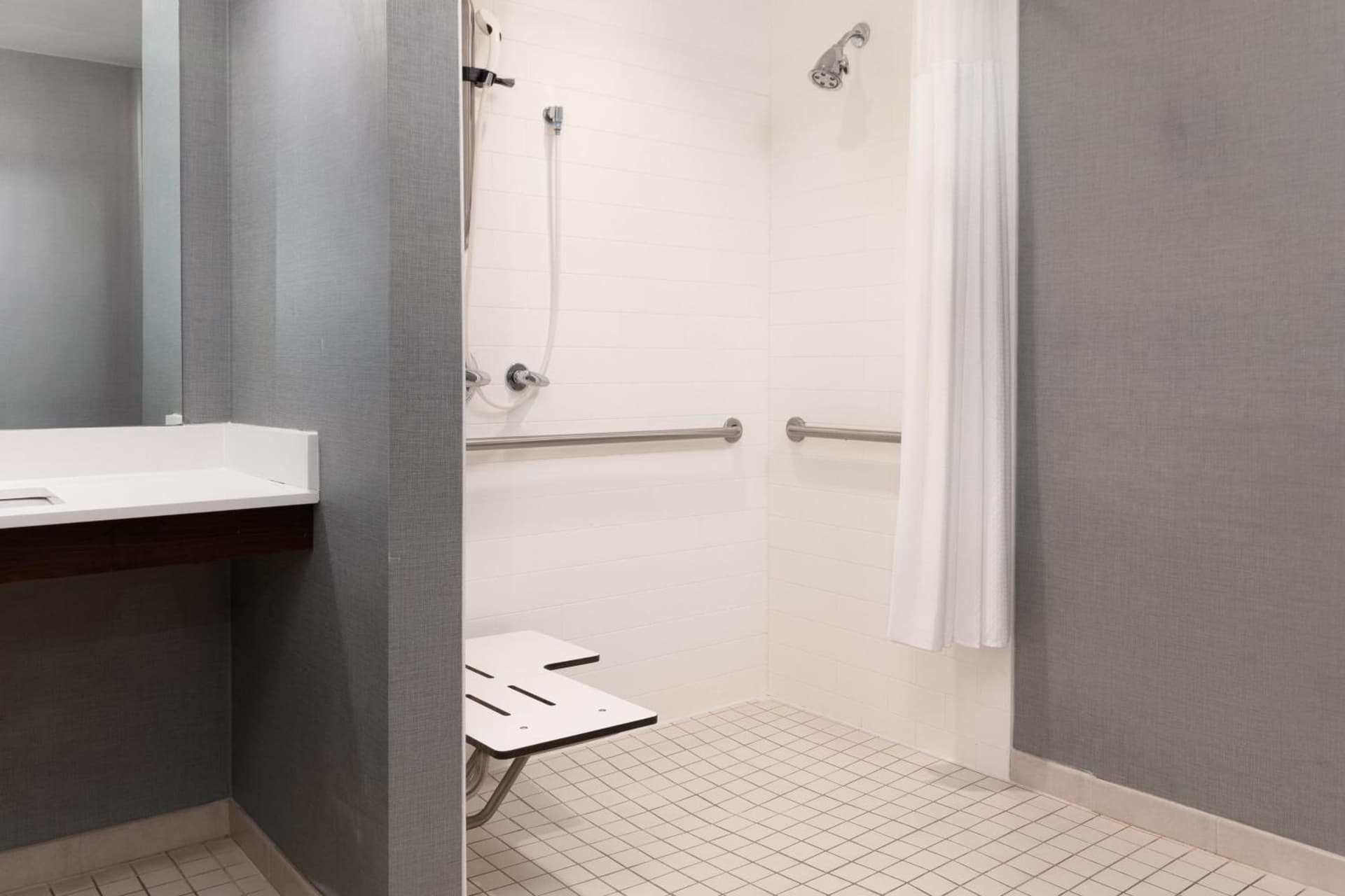 Residence Inn by Marriott Youngstown Warren/Niles gallery photo in Niles, OH — image 29