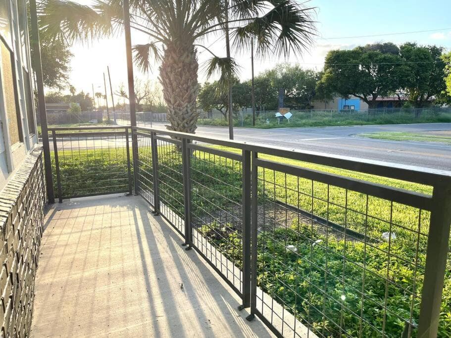 NEW! 5 min from Mall, Airport, and Dinning! featured exterior or lobby in McAllen, TX — similar hotel