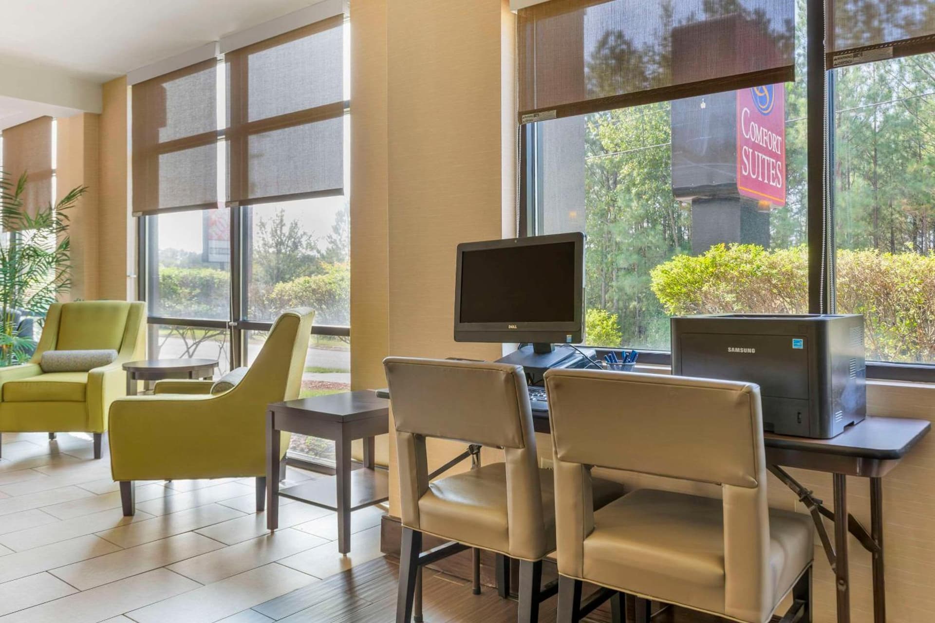 Comfort Suites Columbia Northeast - Fort Jackson gallery photo in Columbia, SC — image 21