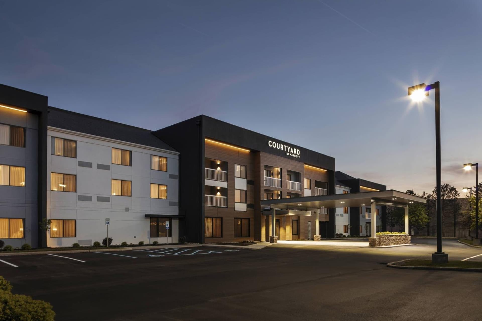 Courtyard Indianapolis Northwest featured exterior or lobby in Indianapolis, IN — similar hotel