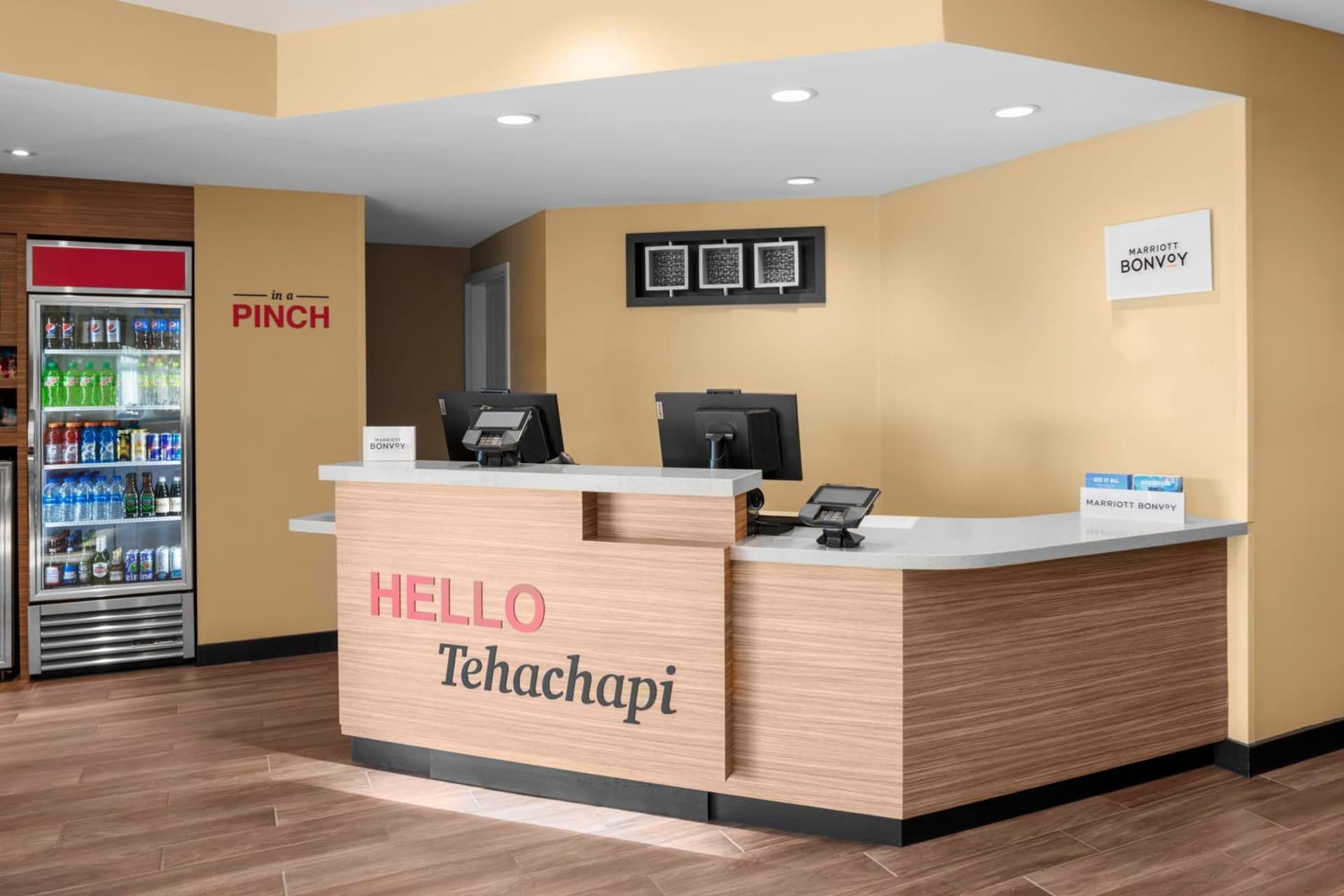TownePlace Suites By Marriott Tehachapi interior in Tehachapi, CA — gallery photo 2