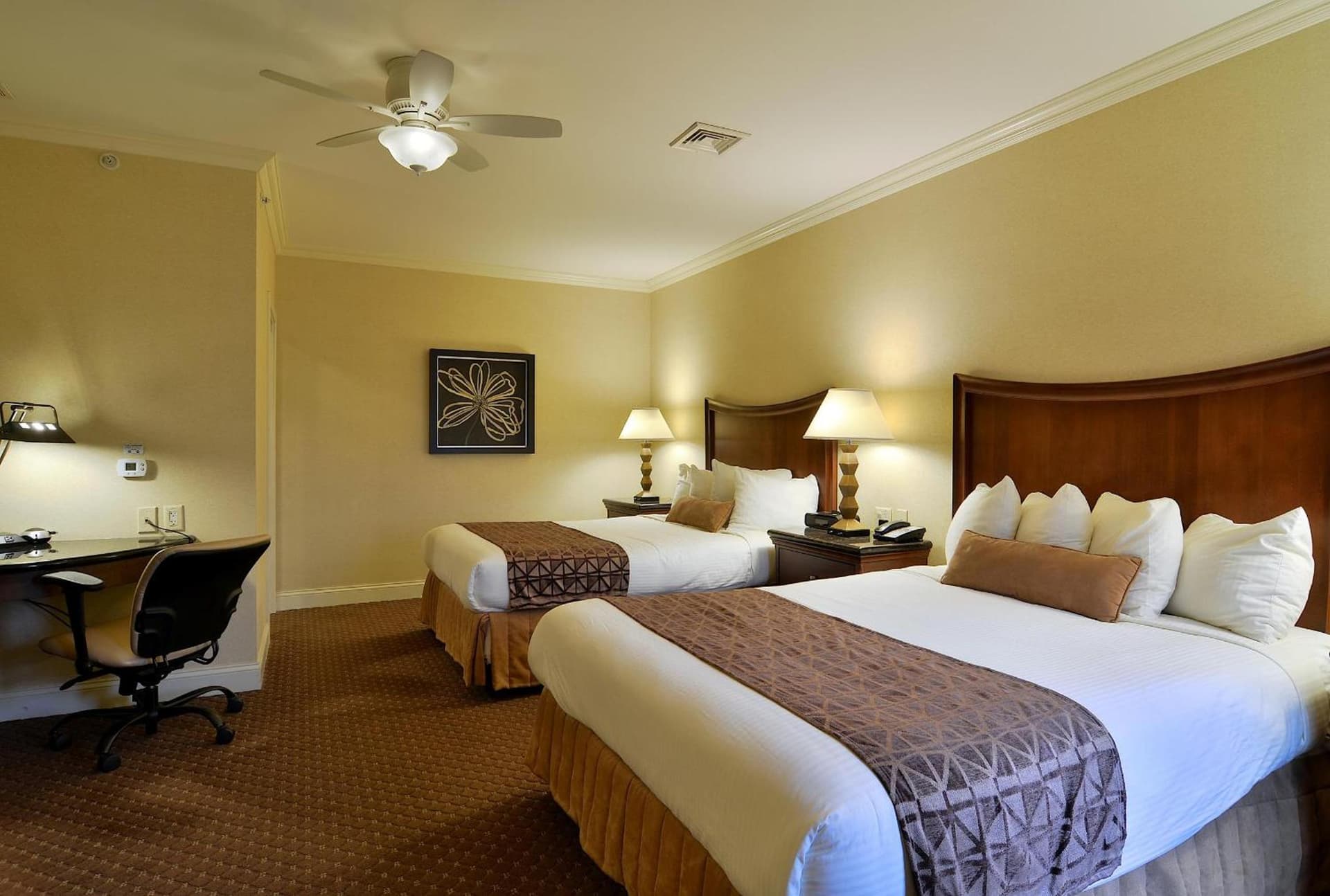 Eden Resort and Suites, BW Premier Collection gallery photo in Lancaster, PA — image 19