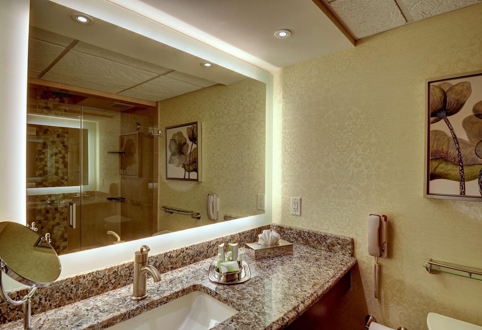 Eden Resort and Suites, BW Premier Collection gallery photo in Lancaster, PA — image 24