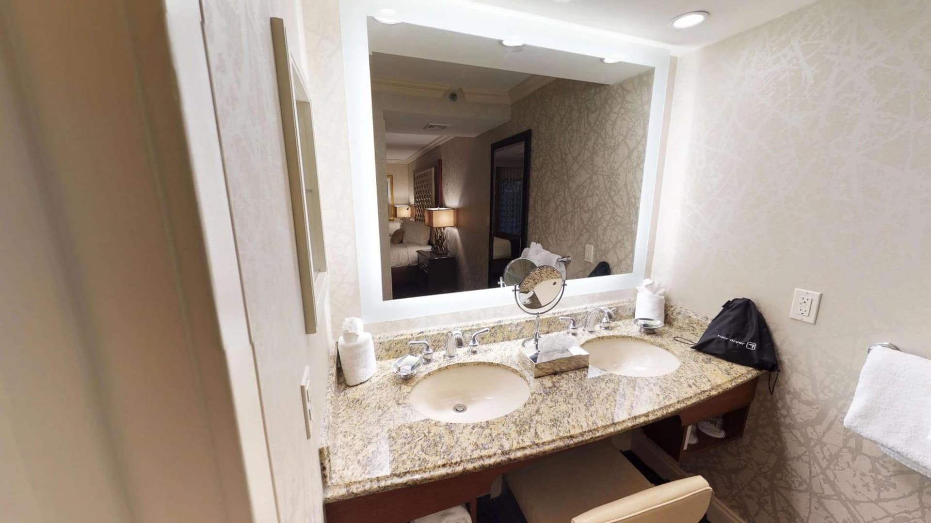 Eden Resort and Suites, BW Premier Collection gallery photo in Lancaster, PA — image 27