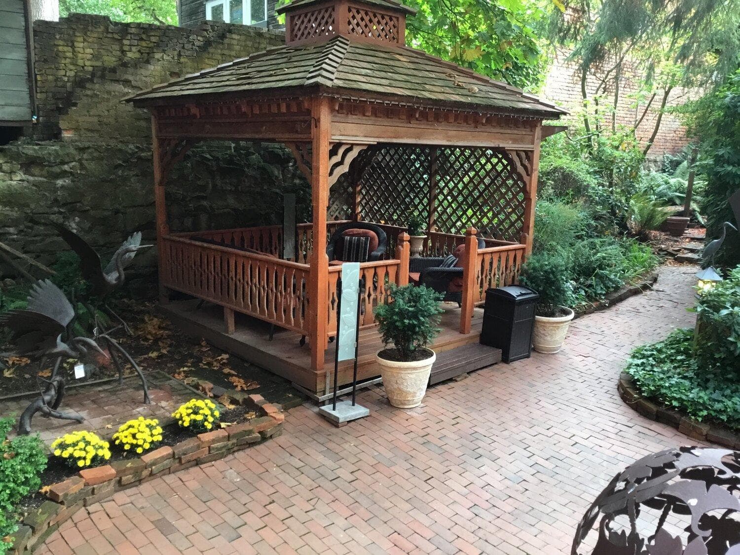 Hotel Planter gallery photo in La Conner, WA — image 11
