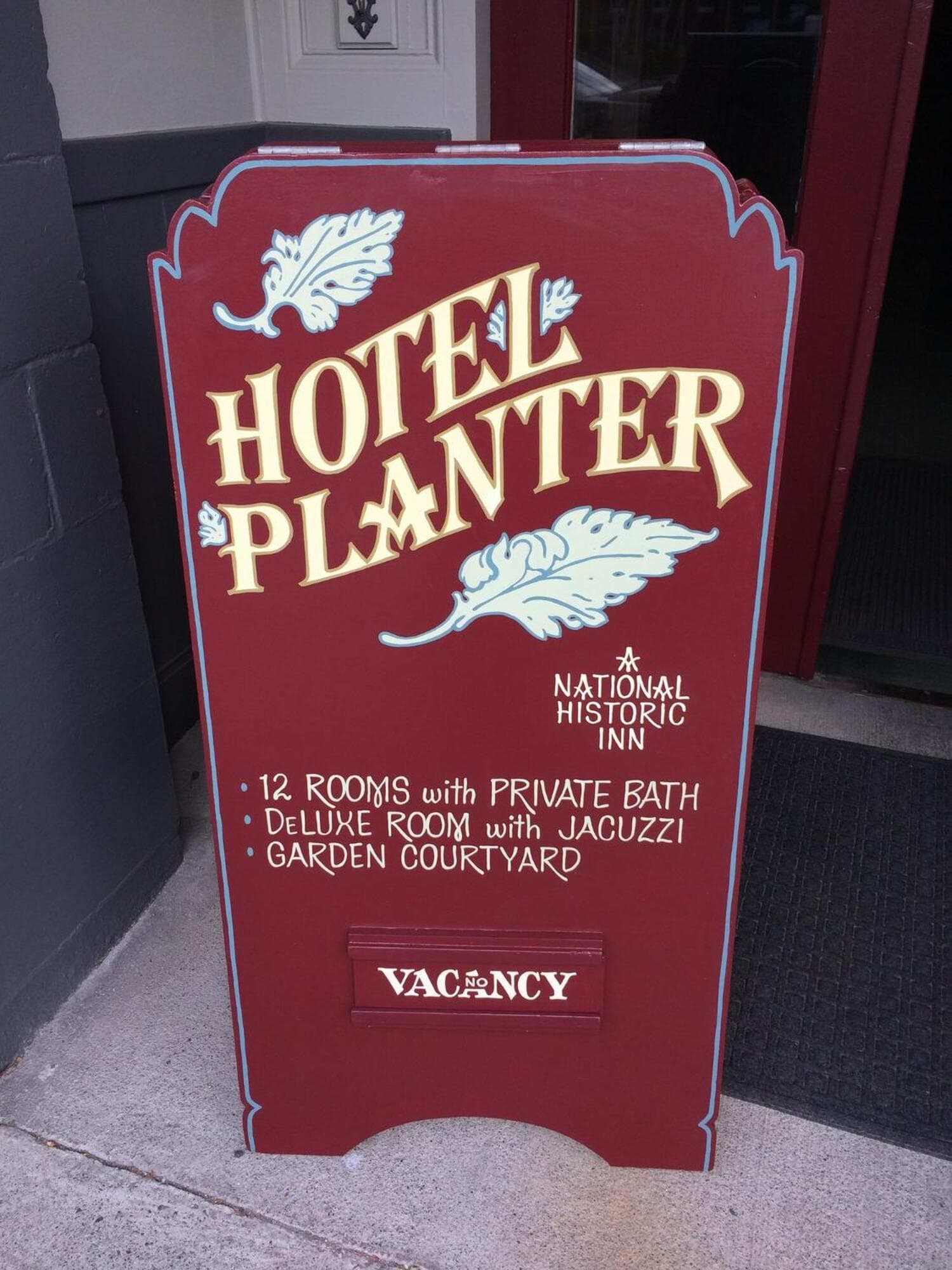 Hotel Planter gallery photo in La Conner, WA — image 51