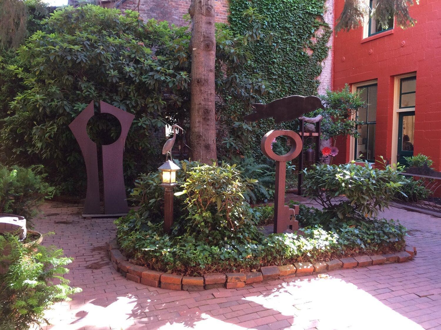 Hotel Planter gallery photo in La Conner, WA — image 10