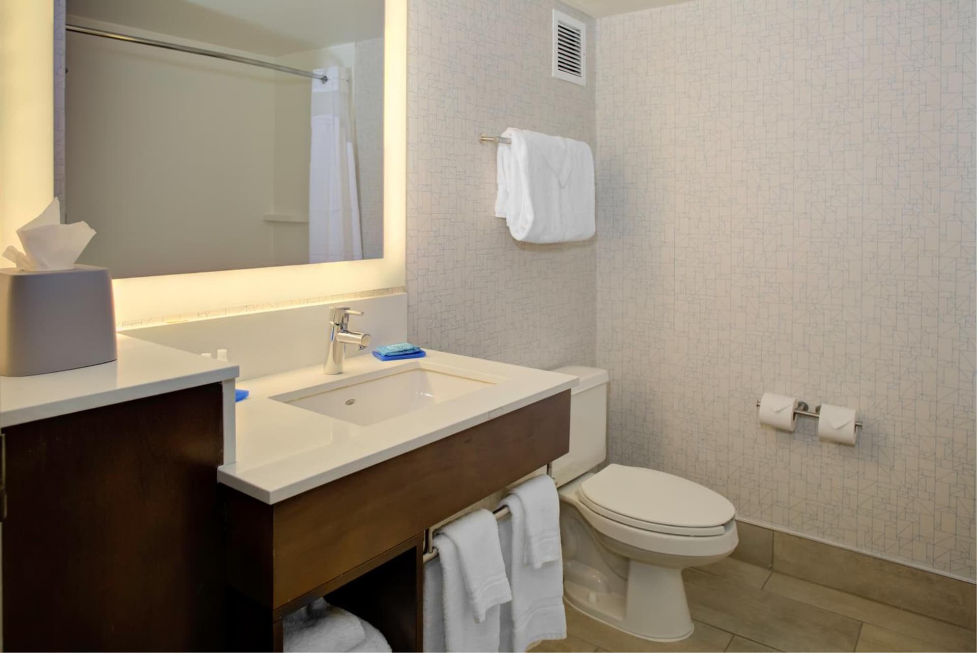 Holiday Inn Express - Chester by IHG property views in Chester, VA — gallery photo 3