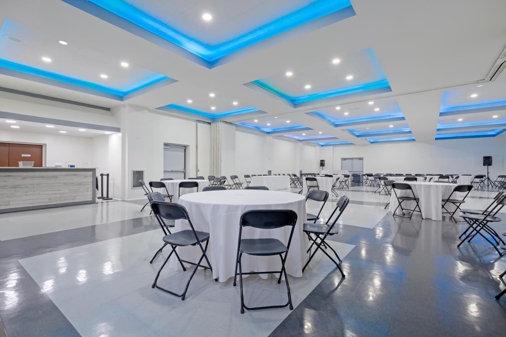 Clarion Hotel & Suites BWI Airport North gallery photo in Baltimore, MD — image 28