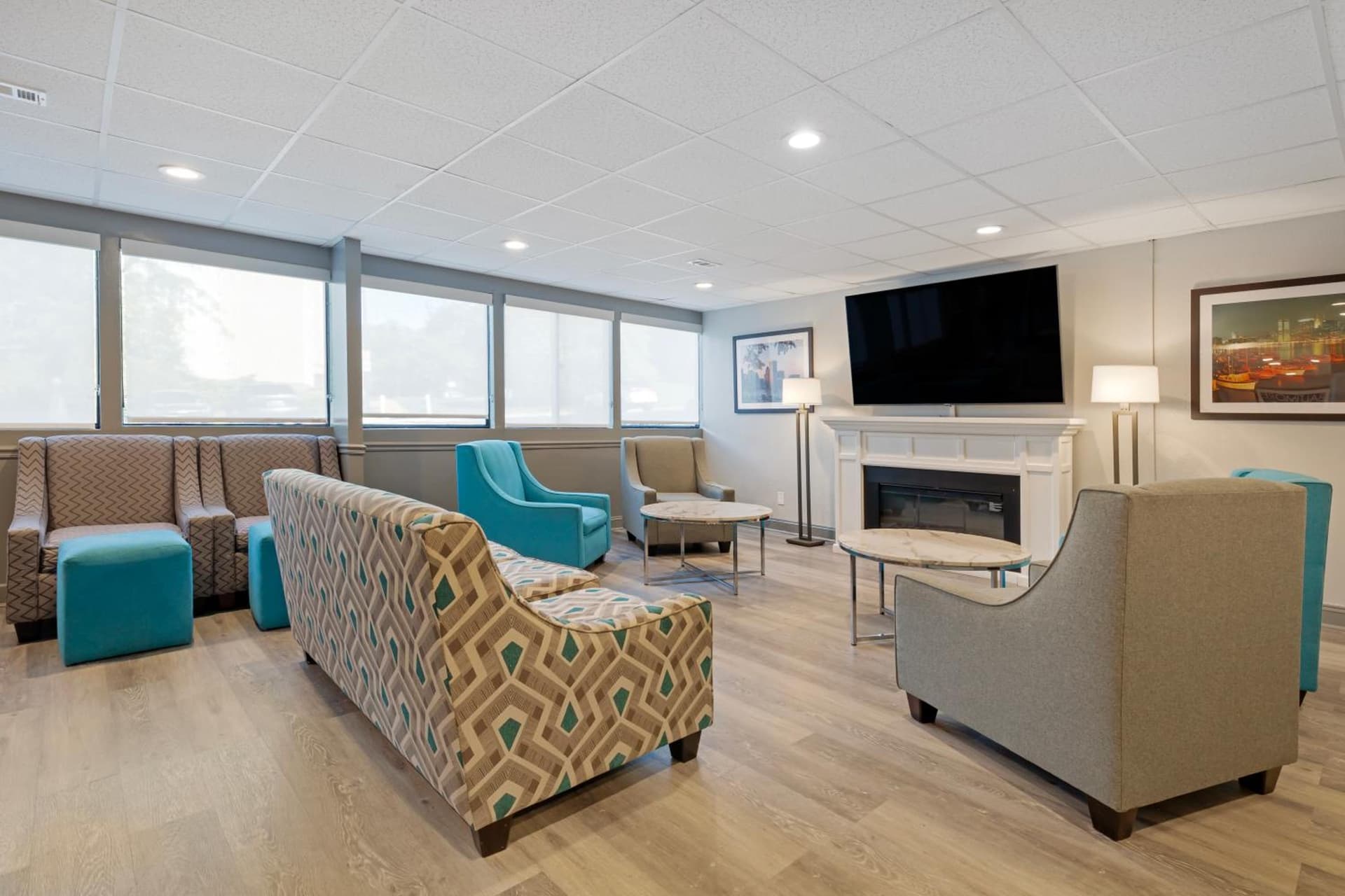 Clarion Hotel & Suites BWI Airport North gallery photo in Baltimore, MD — image 64