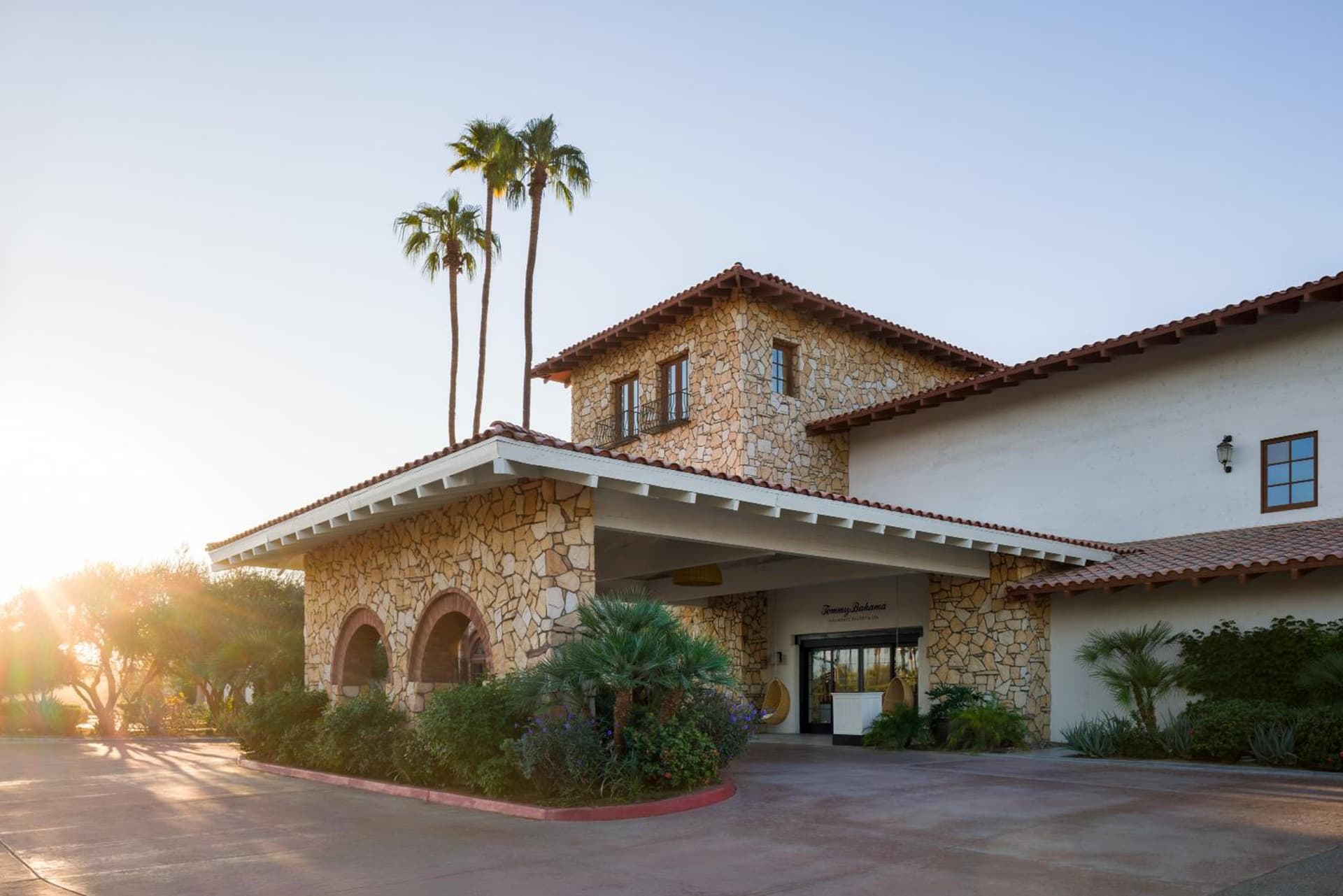 Tommy Bahama Miramonte Resort & Spa featured exterior or lobby in Indian Wells, CA — similar hotel