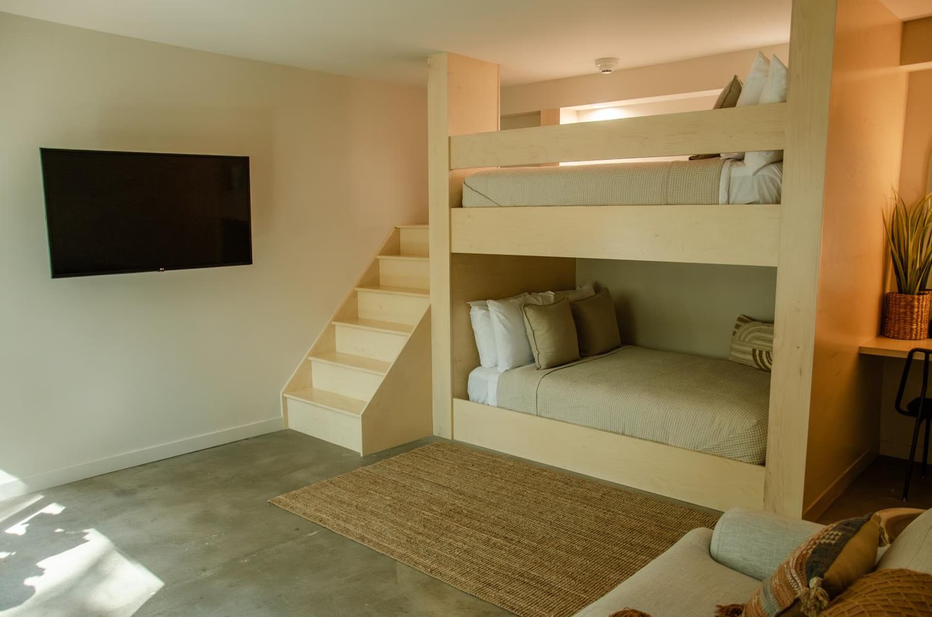 Brut Hotel gallery photo in Tulsa, OK — image 94