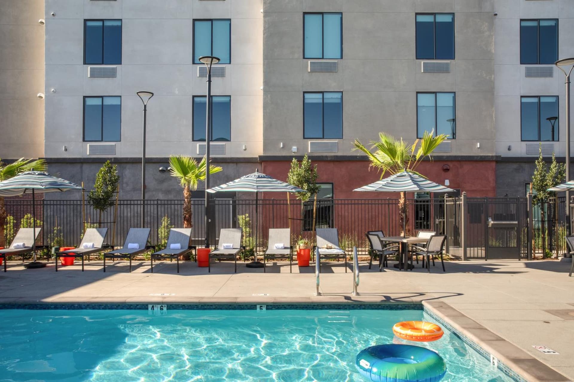 Ayres Hotel Rialto Fontana gallery photo in Rialto, CA — image 33