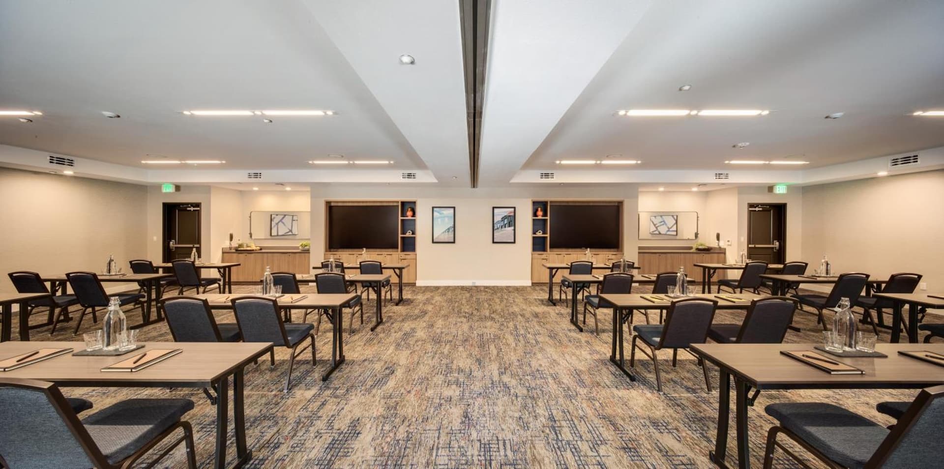 Ayres Hotel Rialto Fontana gallery photo in Rialto, CA — image 30
