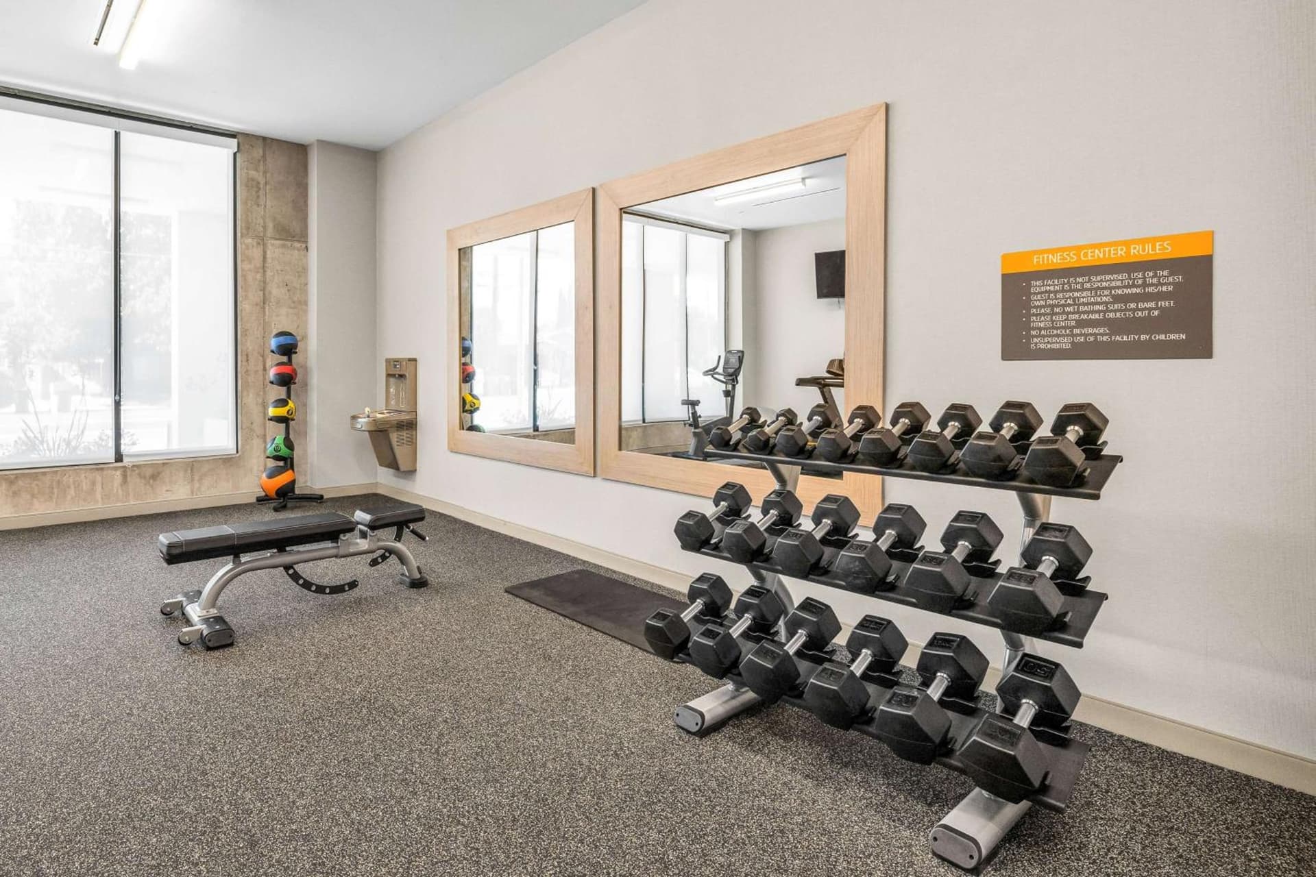 La Quinta Inn & Suites by Wyndham San Jose Airport-Downtown gallery photo in San Jose, CA — image 35