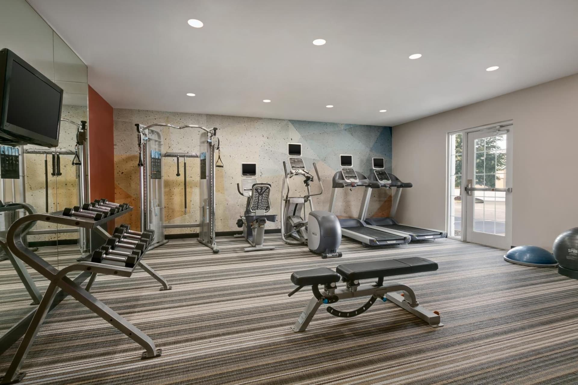 Candlewood Suites Murfreesboro by IHG gallery photo in Murfreesboro, TN — image 48