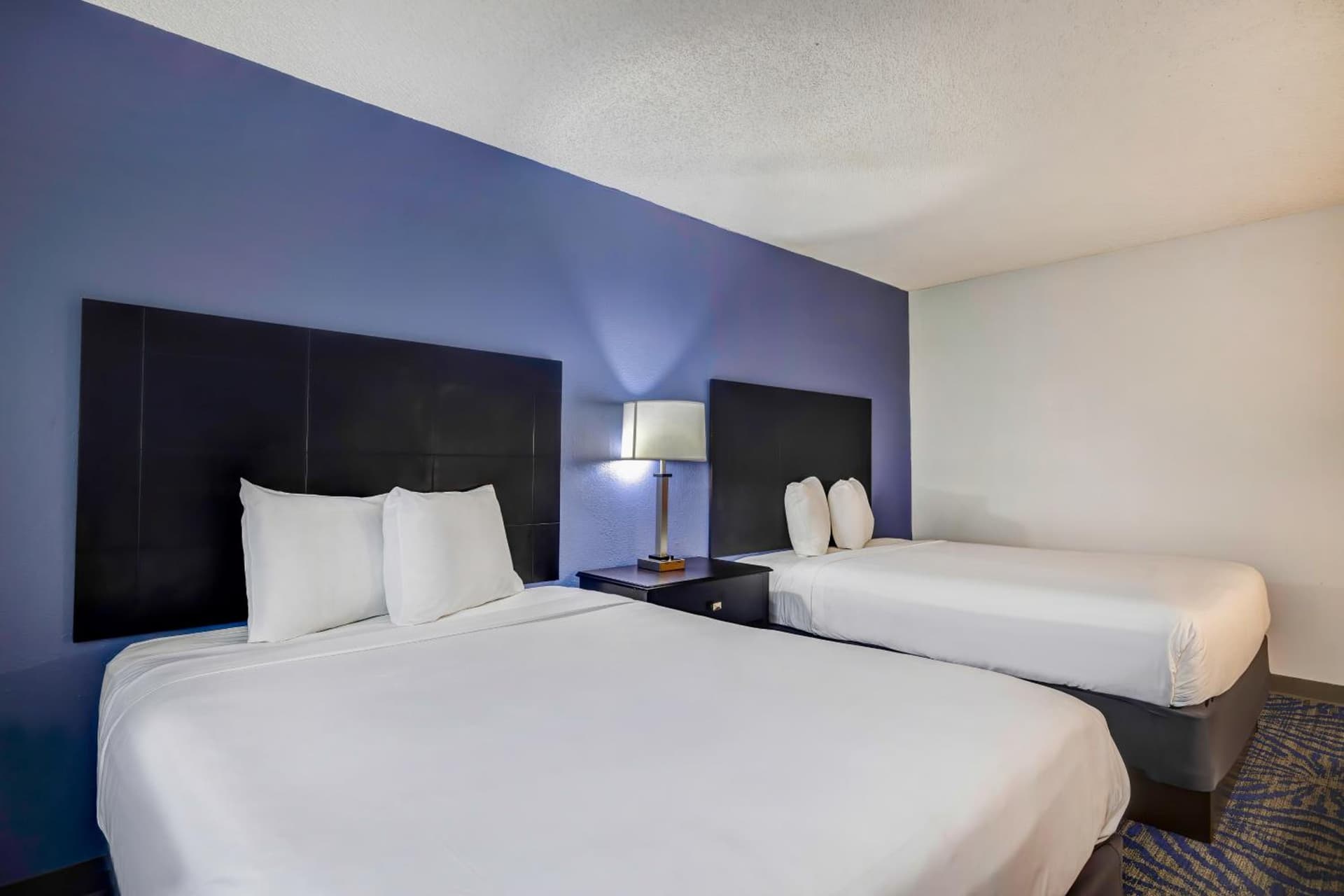 Motel 6 Arlington TX Entertainment District gallery photo in Arlington, TX — image 14