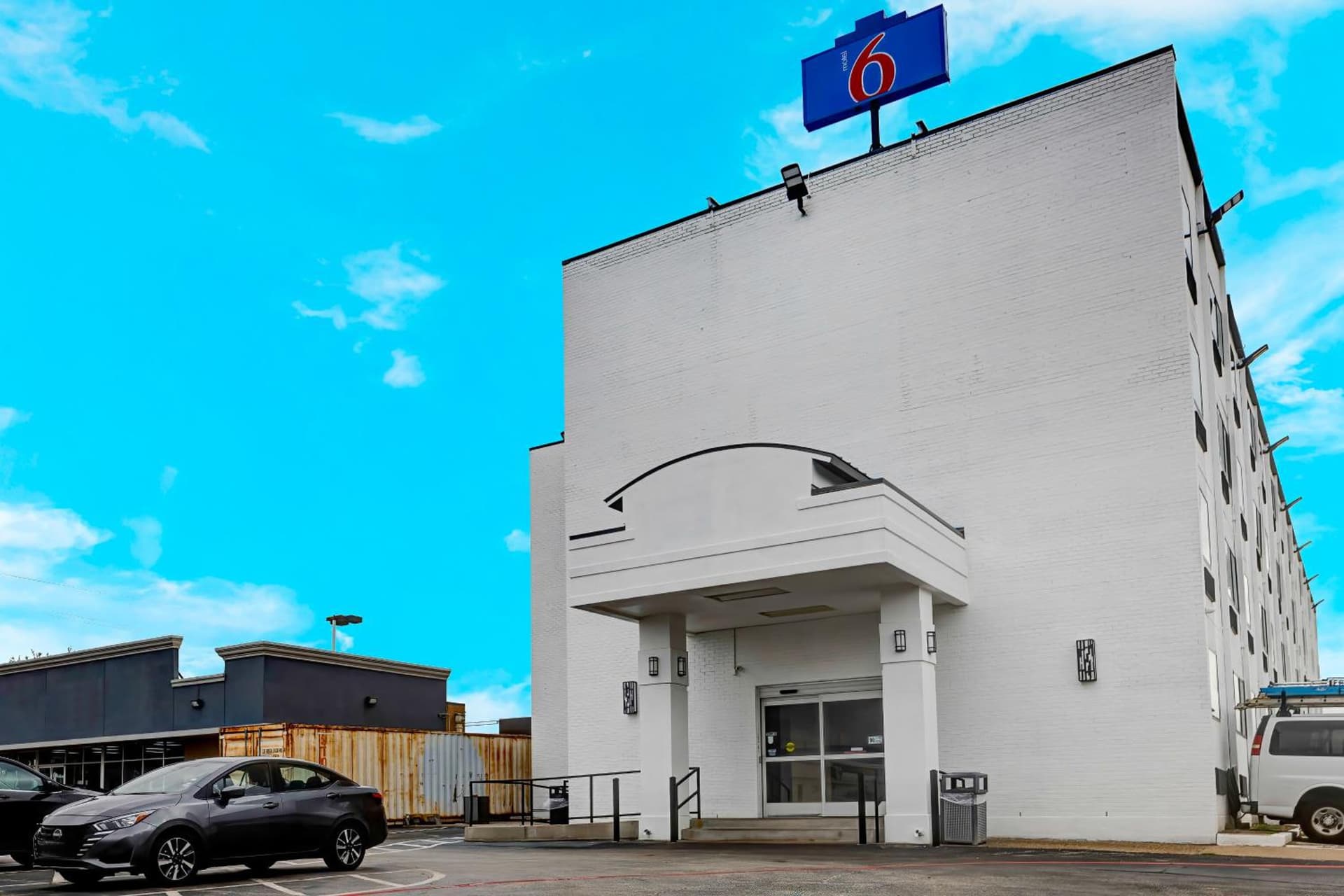 Motel 6 Arlington TX Entertainment District gallery photo in Arlington, TX — image 47
